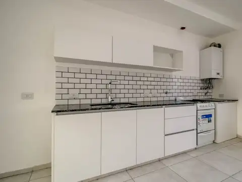 CASA EN VENTA CITY BELL A ESTRENAR 3 DORMITORIOS