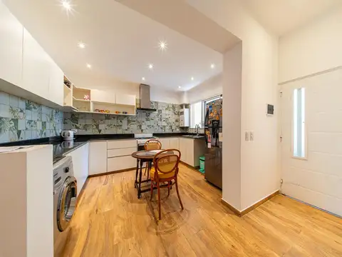 Casa en Venta en Abasto, USD 215.000