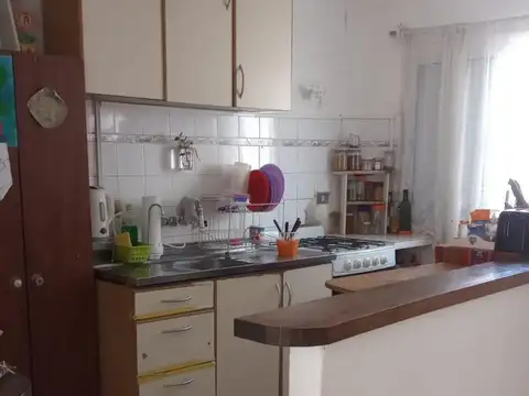 Depto Tipo Casa en Venta de 4 ambientes