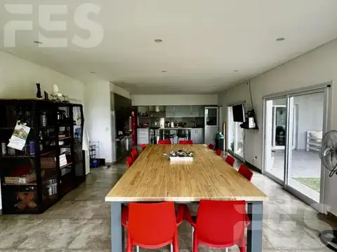 Casa en Alquiler en Fincas de San Vicente, USD 1.700