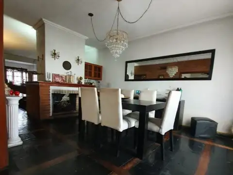 Casa en Venta en Quilmes, USD 285.000