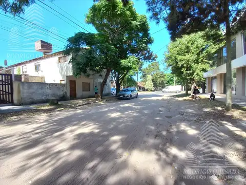 Hostería ubicada en el corazón de San Bernardo, Santa Maria de Oro  735