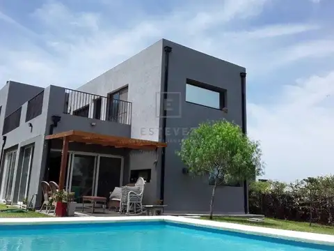 Casa en Venta en San Matias, USD 335.000