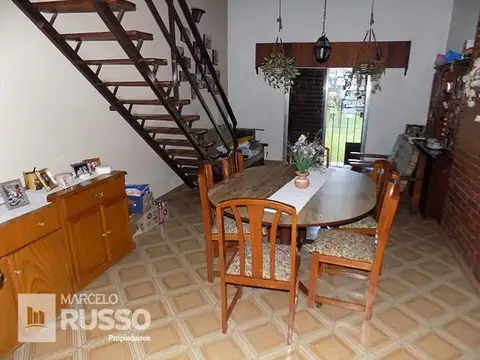 Casa 4 ambientes con 3 baños