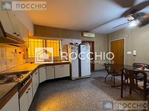 Depto Tipo Casa en Venta 40 años
