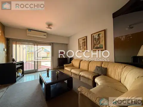 Depto Tipo Casa en Venta de 4 ambientes