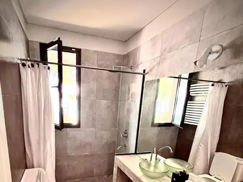 Casa en Alquiler al Este