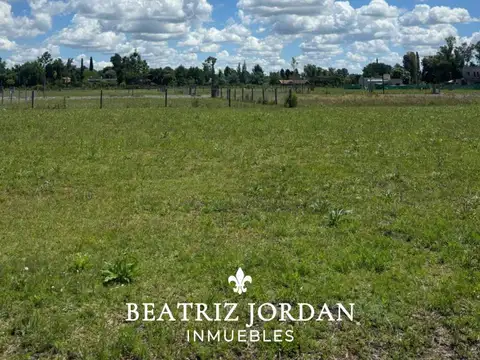 Terreno en Venta 20  mts Fondo