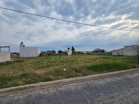 VENTA LOTE TIERRA DE AUTORES- PUEBLO ESTHER