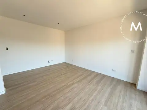 Departamento en Venta con 44 cocheras