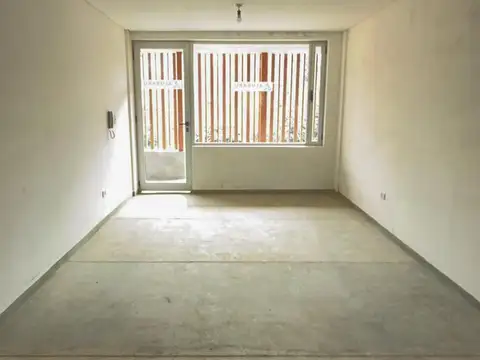 Oficina + Cochera en VENTA