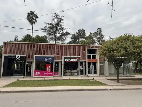 Oficina + Cochera en VENTA