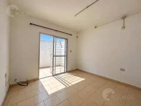 Depto Tipo Casa 2 ambientes con 1 baño