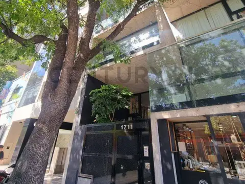 En Venta Moderno Monoambiente, con balcón.
