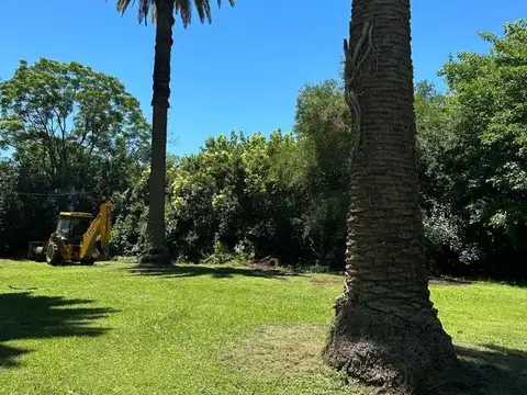 Quinta en Venta con 5 cocheras