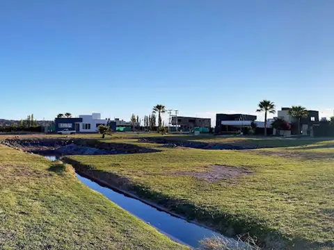 Azcuénaga 1000