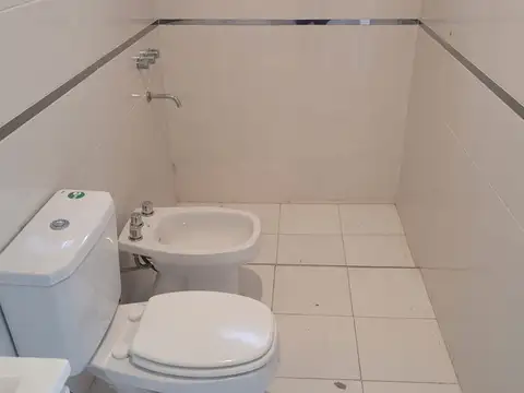 ALQUILER MONOAMBIENTE APTO PROFESIONAL. QUILMES CENTRO