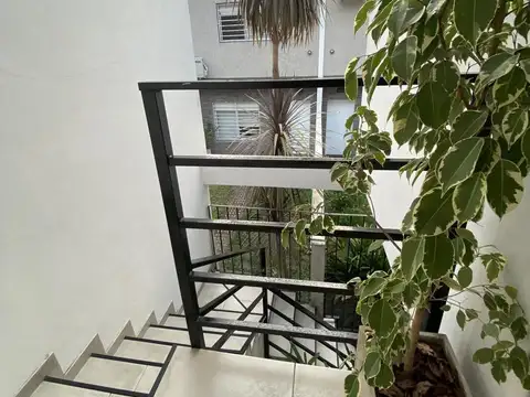 Depto Tipo Casa en Venta de 3 ambientes