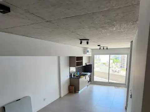 Departamento en Alquiler en Parque Patricios, USD 430