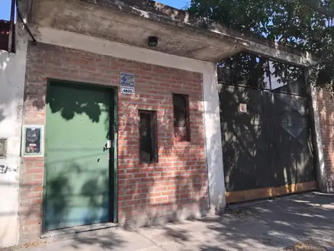 Alquiler de galpón de 260mts2 cub en Ciudadela