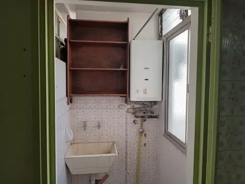 Echeverría 5300, Piso 1