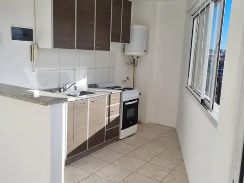Departamento en Alquiler con 1 cocheras