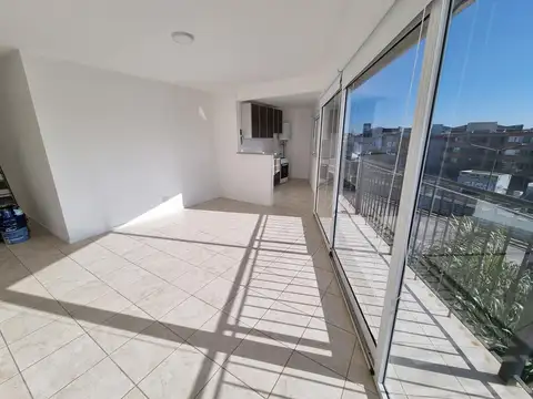 Departamento en Alquiler en Beccar, $ 850.000