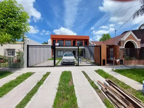 Departamento 2 amb c/ cochera- venta Castelar