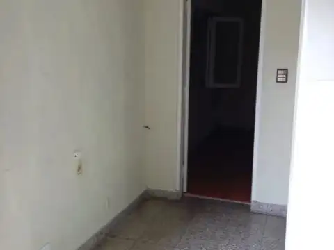 Depto Tipo Casa en Alquiler de 3 ambientes