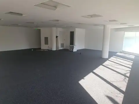 Oficina en Alquiler en San Isidro, USD 2.500