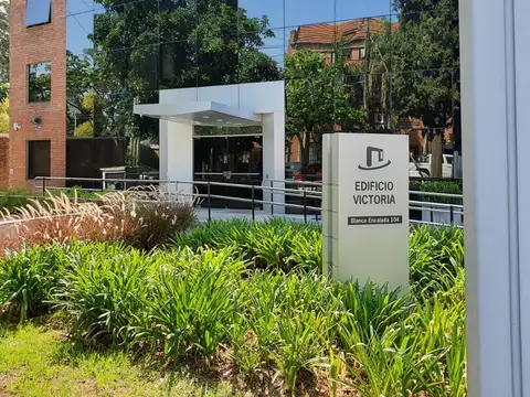 Blanco Encalada al 104- Oficina 10