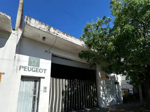 Galpón deposito en venta en Castelar Sur