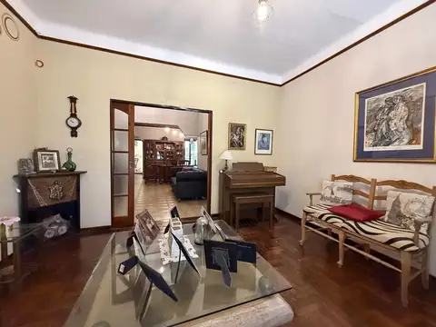 Casa en Venta en Quilmes, USD 190.000