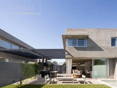 Casa de 3 dormitorios en Complejo ABRA Funes