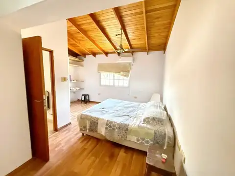 Bv. San Lorenzo Este 300