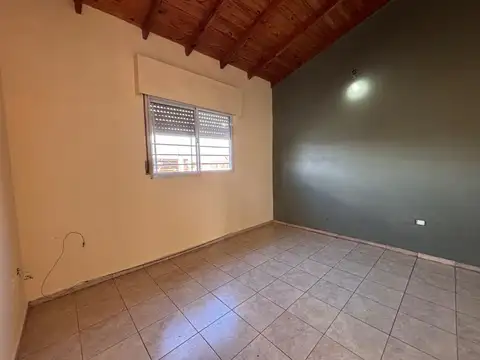 Depto Tipo Casa 2 ambientes con 1 baño