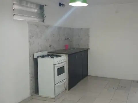 Depto Tipo Casa en Alquiler en La Plata, $ 550.000