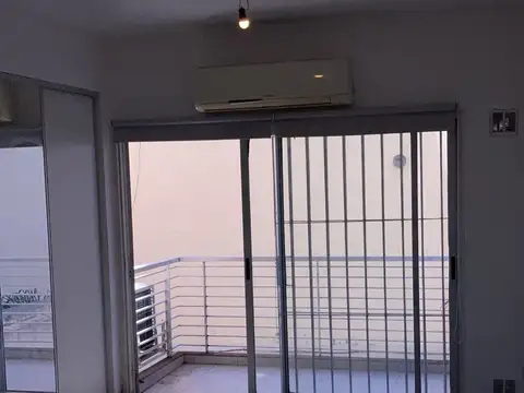 Doctor Nicolás Repetto 300