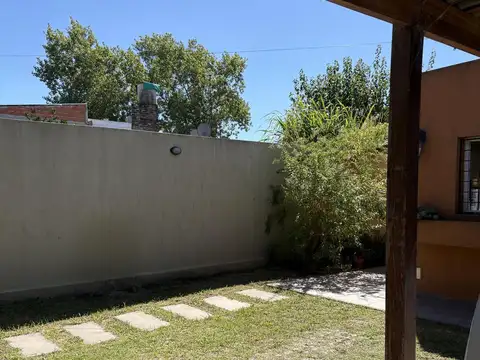 Casa en Alquiler de 2 dormitorios