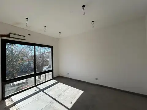 Depto Tipo Casa en Venta en Jose Marmol, USD 109.900