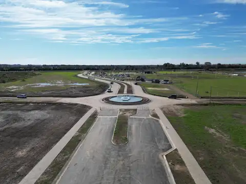 VENTA  TERRENOS IBARLUCEA BARRIO PRIVADO CINCO LAGOS