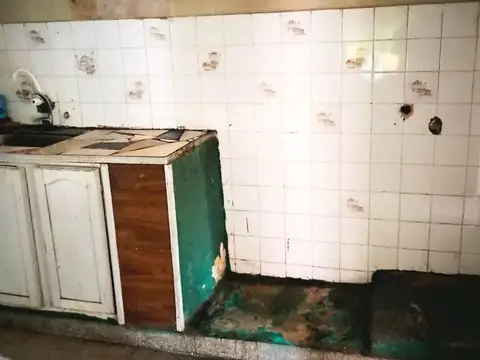 VENTA UN BLOCK DOS PH Y GALPOMN EN RINCON DE MILBERG