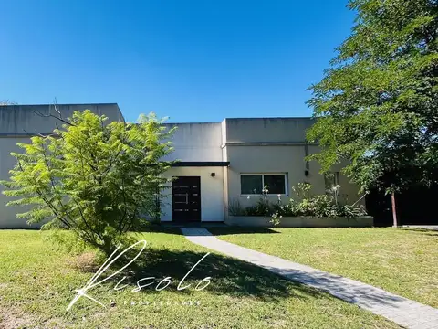 Casa en Alquiler de 3 dormitorios
