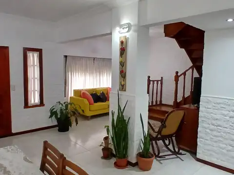 CASA AMPLIA IDEAL DOS FAMILIAS