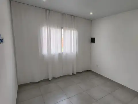 Departamento en Alquiler en La Plata, $ 580.000