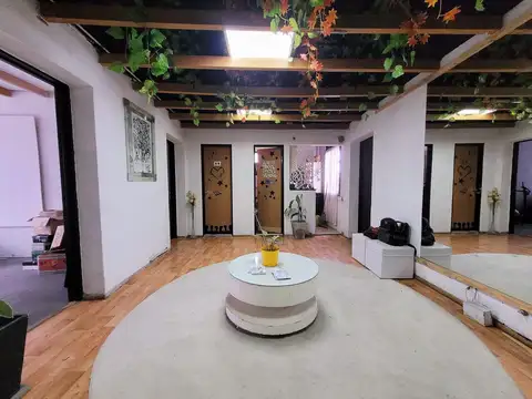 Venta de PH de 5 ambientesen el barrio de Almagro. Sin expensas!