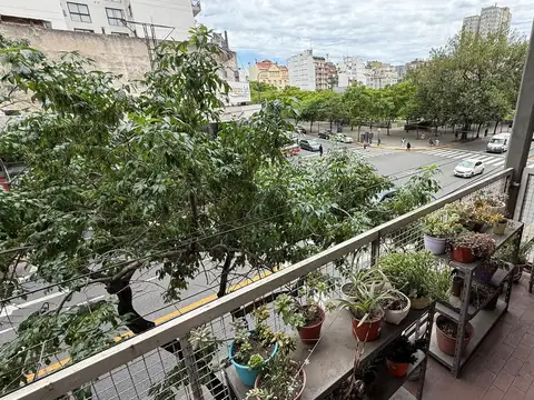 Avenida Jujuy 400