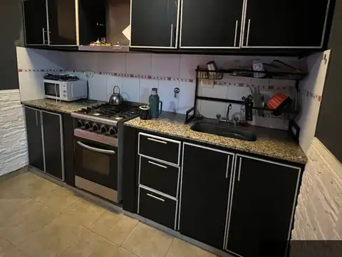 Casa en venta c/ cochera en Gualeguaychú