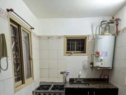 Casa en Alquiler en Monte Castro, $ 490.000