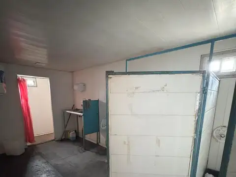 Galpon en Alquiler en Sarandi, USD 10.050